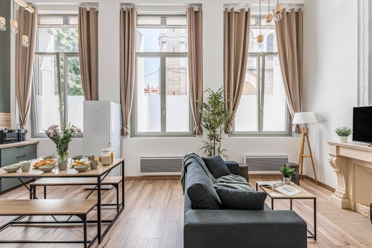 Charmant & Spacieux Appartement En Coeur De Ville Сент-Этьен Экстерьер фото